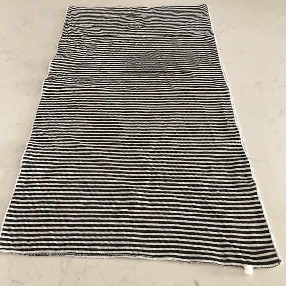 Casual Reversible Polyester Cotton Blend Infinity Stripes + Polka Dot Scarf B&W - Picture 9 of 10